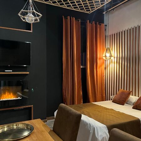 شقة Chic10 Luxury Gran Via مدريد المظهر الخارجي الصورة